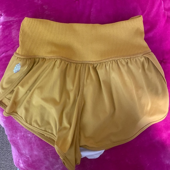 Free people shorts - Picture 1 of 2